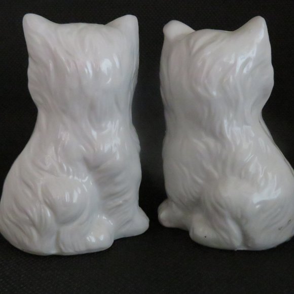 *Vintage* White CAT Salt & Pepper Shakers Unpainted 3.75" (F53) - Picture 6 of 7